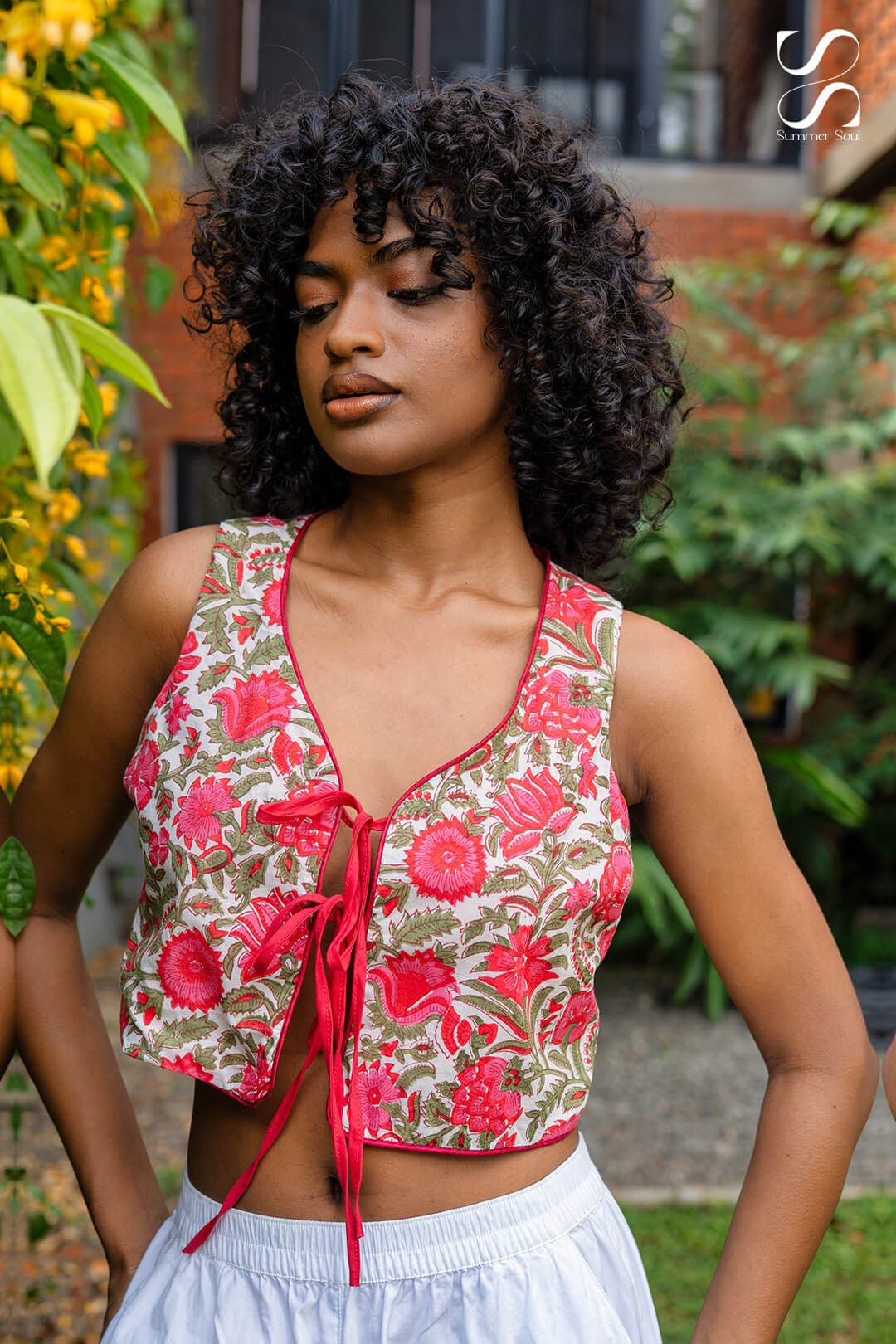 Aria-Tie-Crop-top-2